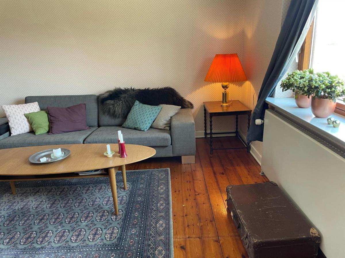 Retro Bolig - Fyldt Med Hygge! Ingen Luksus Διαμέρισμα Kolind Εξωτερικό φωτογραφία