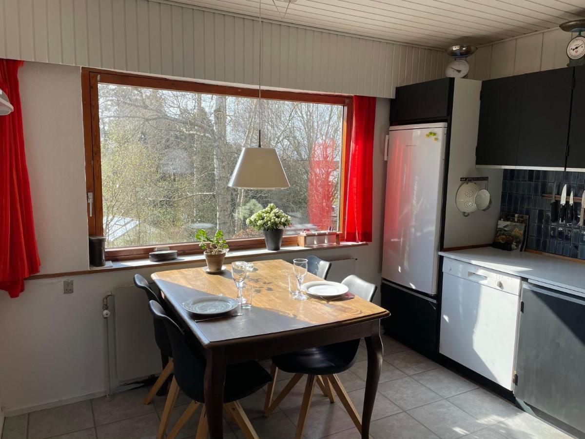 Retro Bolig - Fyldt Med Hygge! Ingen Luksus Διαμέρισμα Kolind Εξωτερικό φωτογραφία